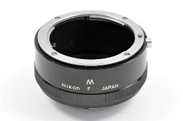 Copyright © Richard de Stoutz 2010.