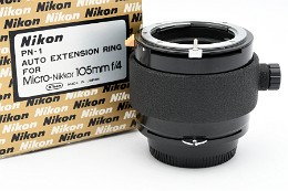 Copyright © Richard de Stoutz 2010.