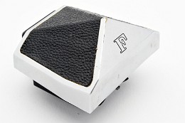 Copyright © Richard de Stoutz 2007.