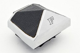 Copyright © Richard de Stoutz 2007.