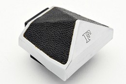 Copyright © Richard de Stoutz 2007.