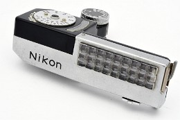 Copyright &copy; Richard de Stoutz 2007.