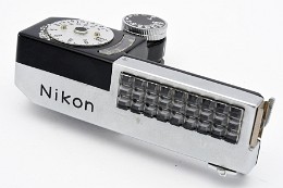 Copyright &copy; Richard de Stoutz 2020.