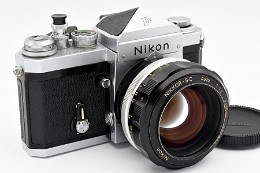 Copyright © Richard de Stoutz 2021.