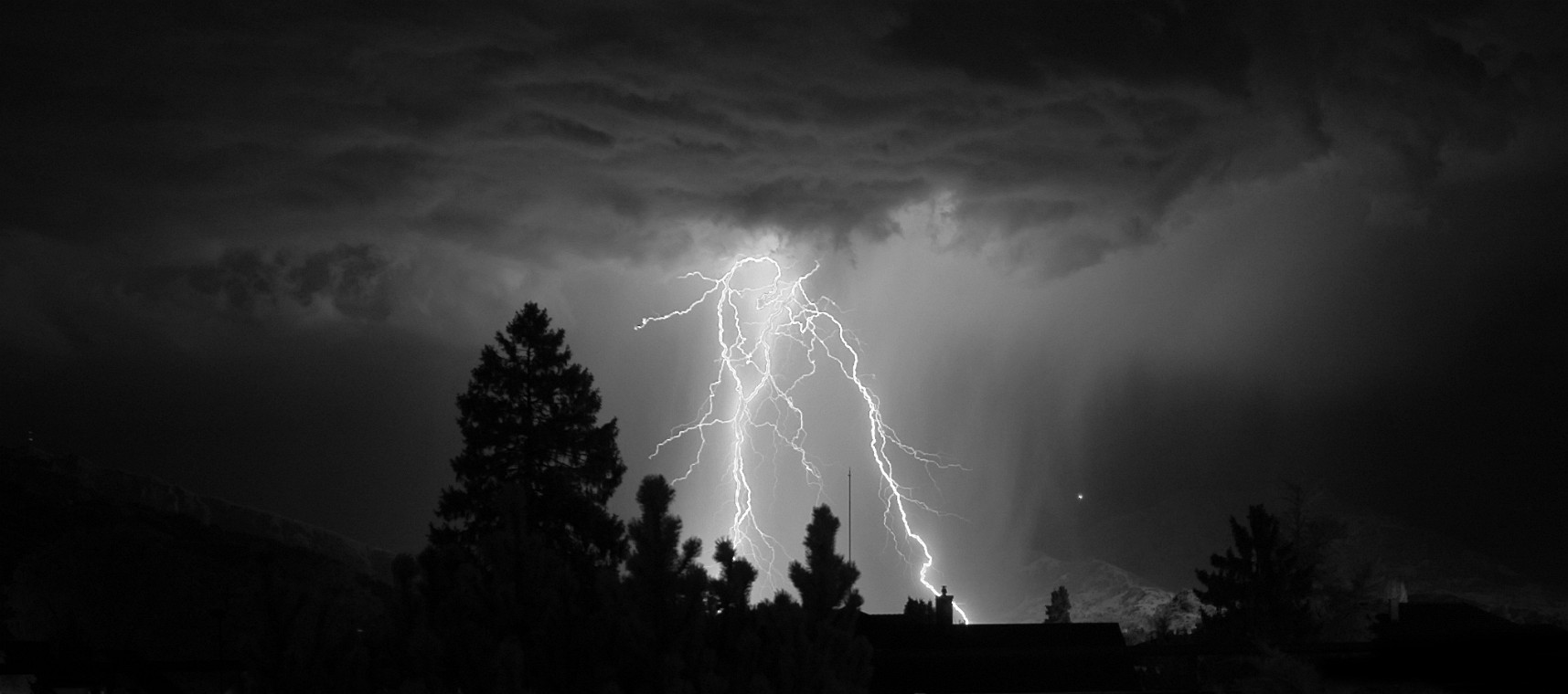 DSC_0183_korr_crop.jpg - (C)Copyright Photo Richard de Stoutz