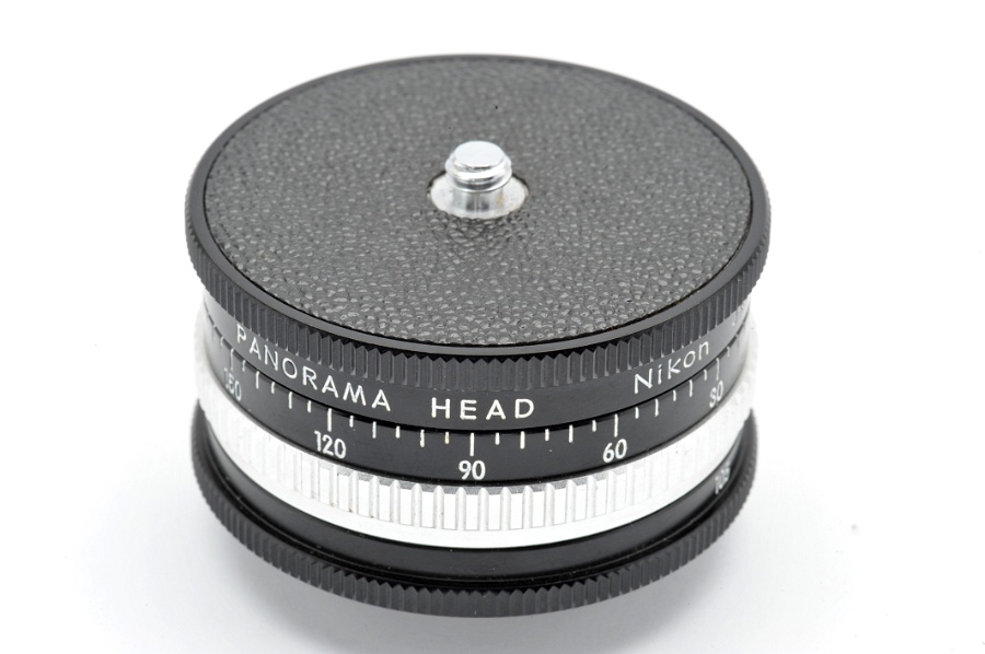 Copyright &copy; Richard de Stoutz 2011.