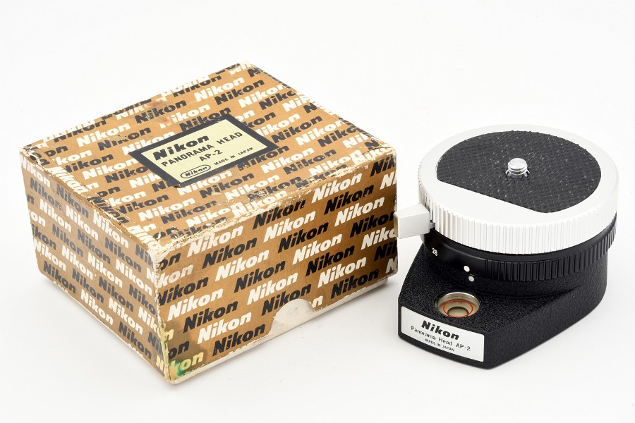 Copyright &copy; Richard de Stoutz 2020.