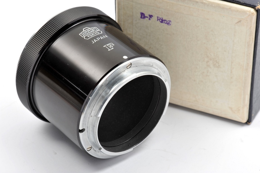 Copyright © Richard de Stoutz 2010.