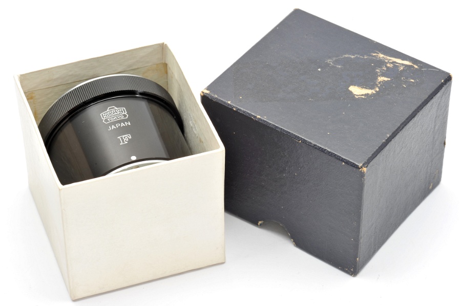 Copyright © Richard de Stoutz 2010.