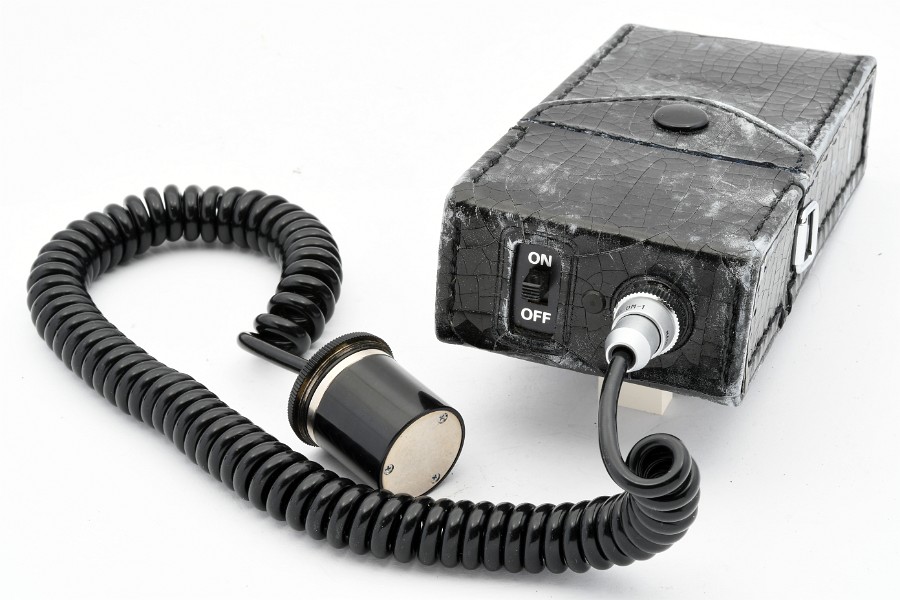 Copyright &copy; Richard de Stoutz 2021.