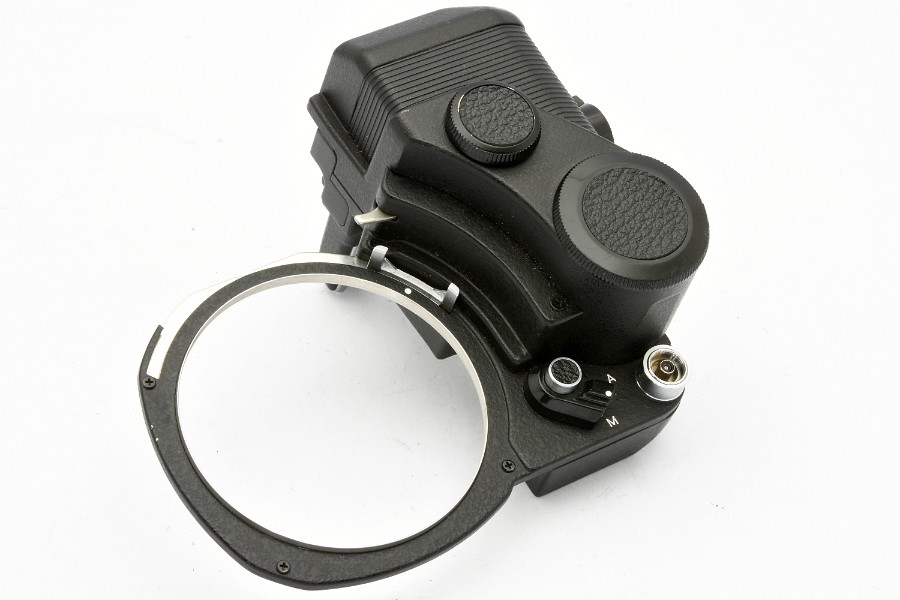 Copyright &copy; Richard de Stoutz 2019.