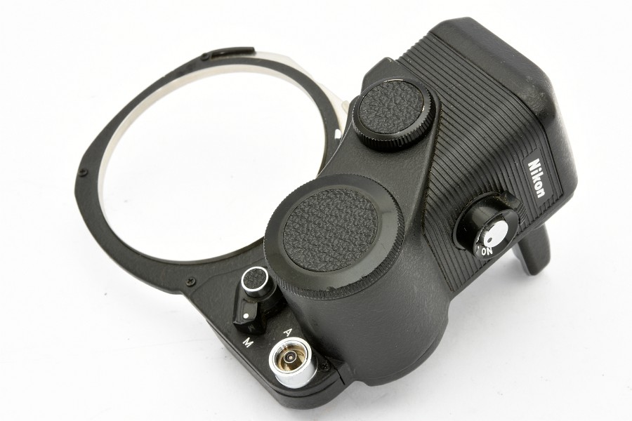 Copyright &copy; Richard de Stoutz 2019.