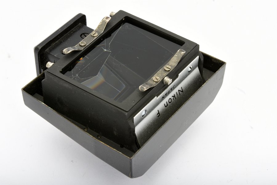 Copyright &copy; Richard de Stoutz 2018.