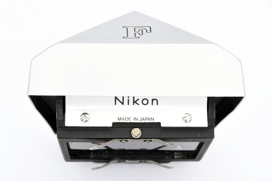 Copyright © Richard de Stoutz 2019.