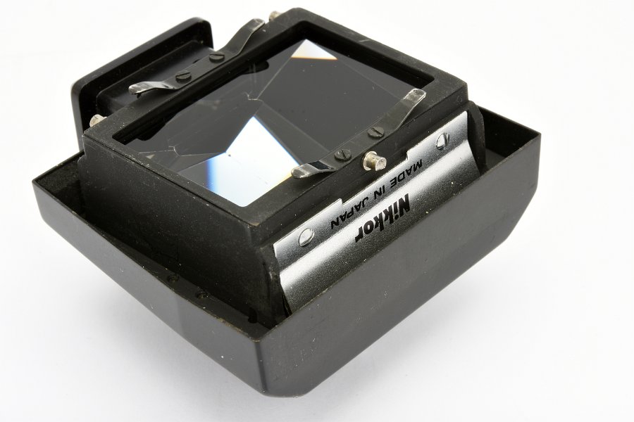 Copyright © Richard de Stoutz 2017.