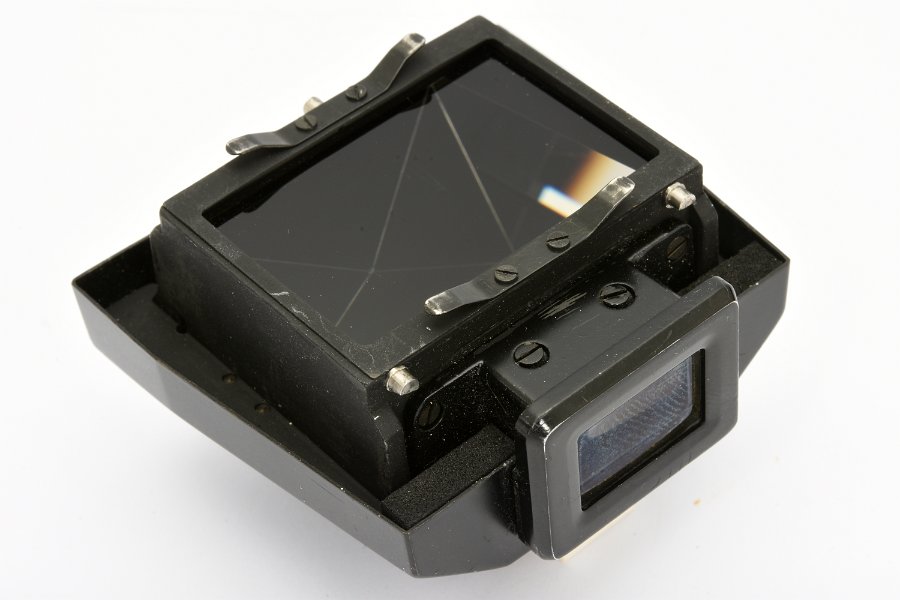 Copyright © Richard de Stoutz 2017.