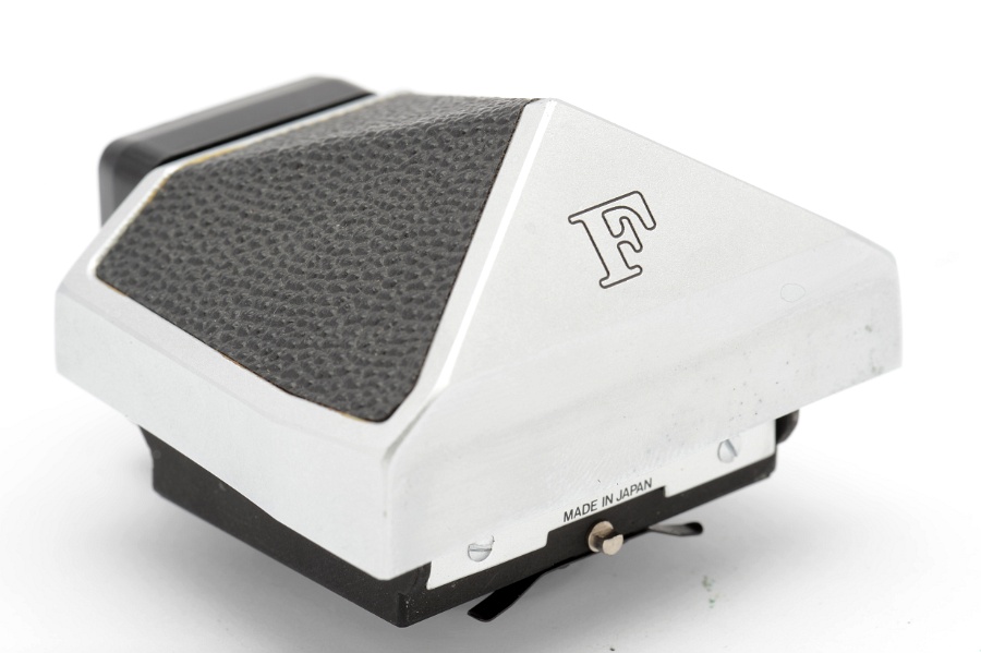 Copyright &copy; Richard de Stoutz 2012.