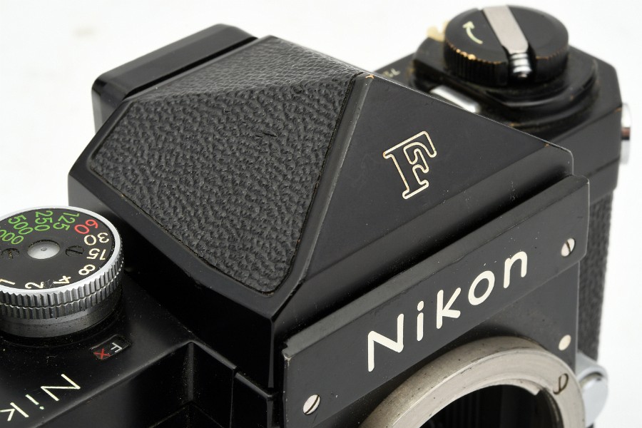 Copyright &copy; Richard de Stoutz 2023.