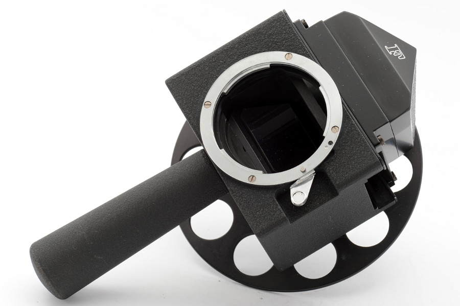 Copyright &copy; Richard de Stoutz 2012.