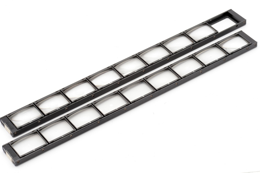 Copyright &copy; Richard de Stoutz 2012.