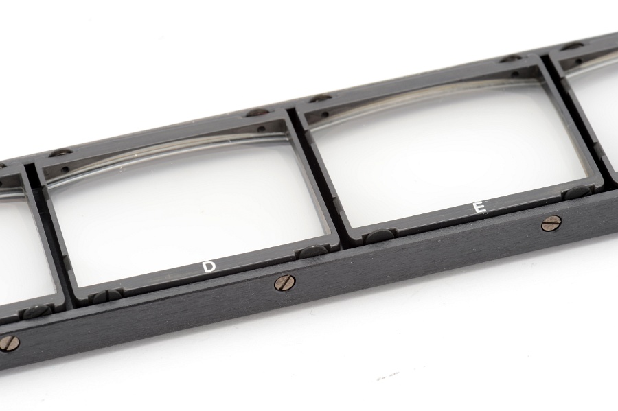 Copyright &copy; Richard de Stoutz 2012.