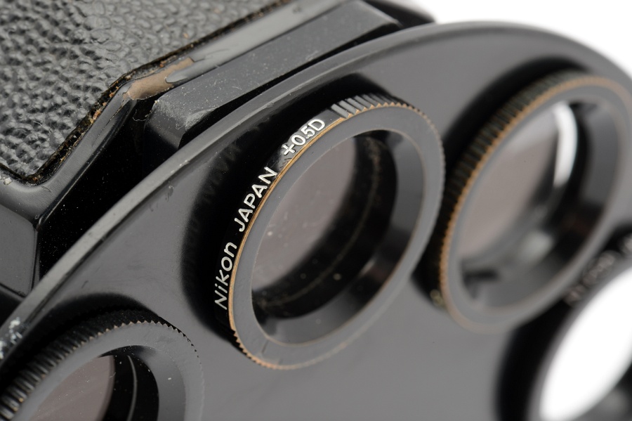 Copyright &copy; Richard de Stoutz 2012.