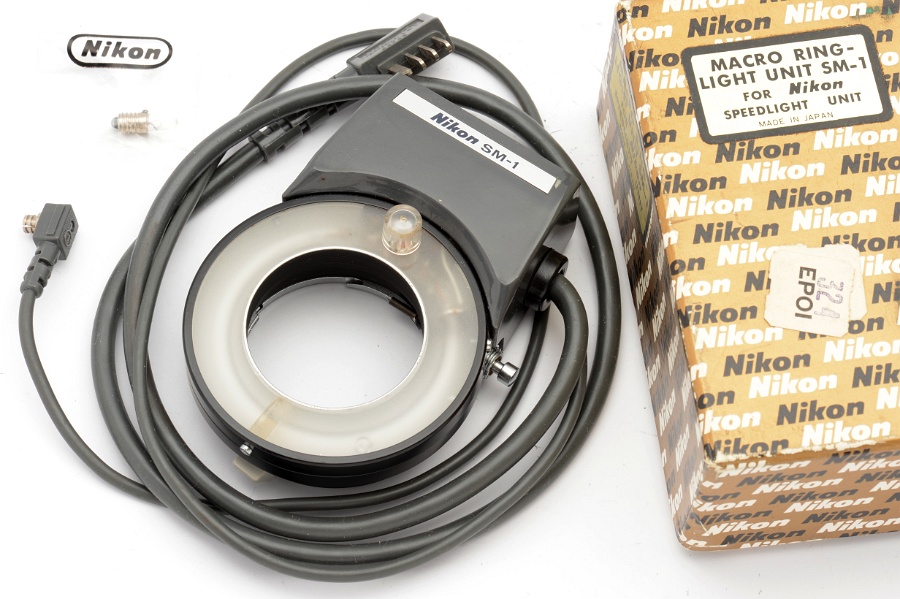 Copyright &copy; Richard de Stoutz 2013.