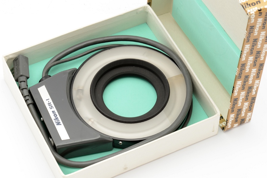 Copyright &copy; Richard de Stoutz 2013.