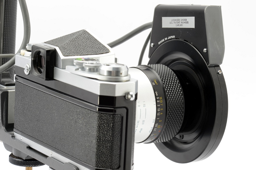 Copyright &copy; Richard de Stoutz 2013.