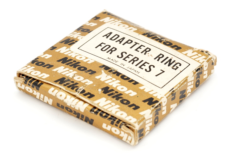 Copyright © Richard de Stoutz 2012.