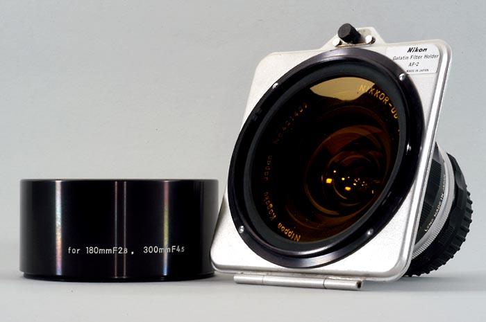 Copyright © Richard de Stoutz 2007.