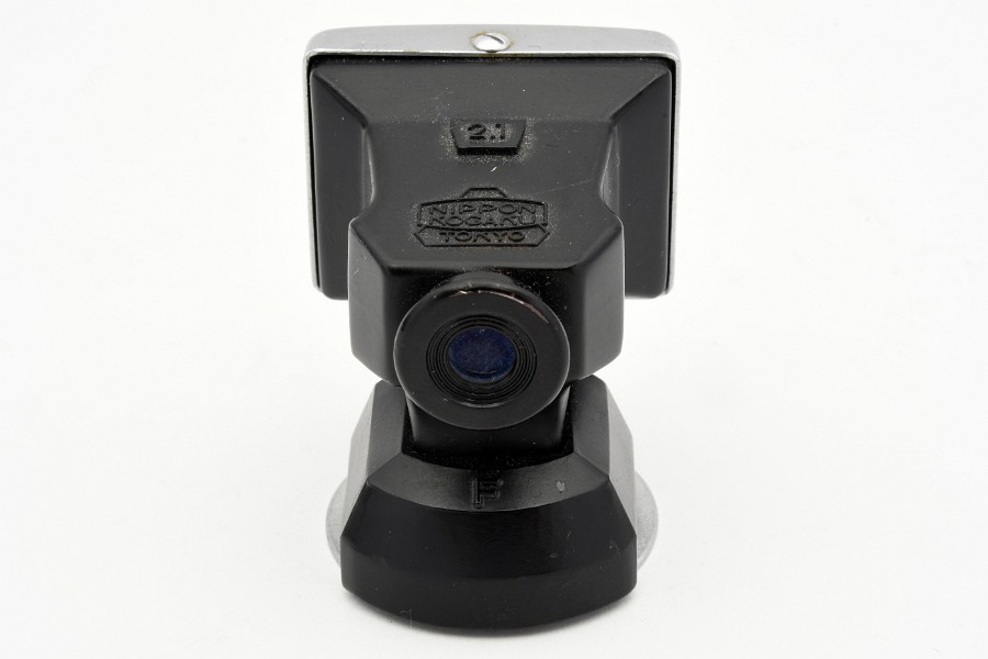 Copyright &copy; Richard de Stoutz 2021.