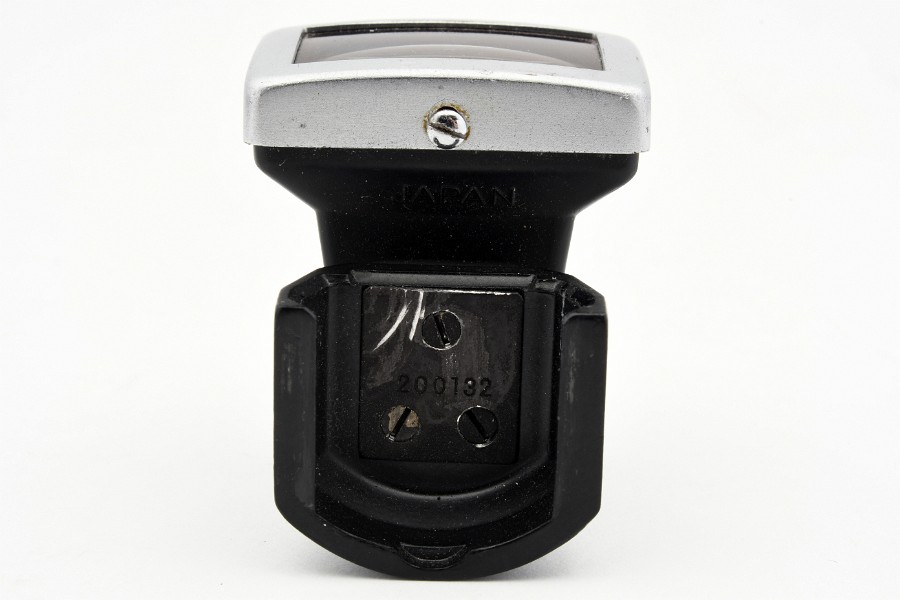 Copyright &copy; Richard de Stoutz 2021.