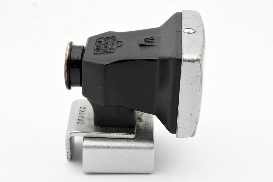 Copyright &copy; Richard de Stoutz 2022.