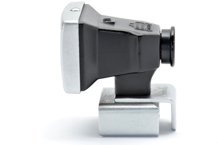 Copyright &copy; Richard de Stoutz 2011.