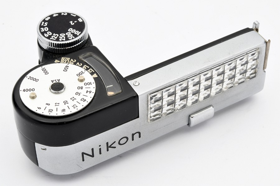 Copyright &copy; Richard de Stoutz 2024.