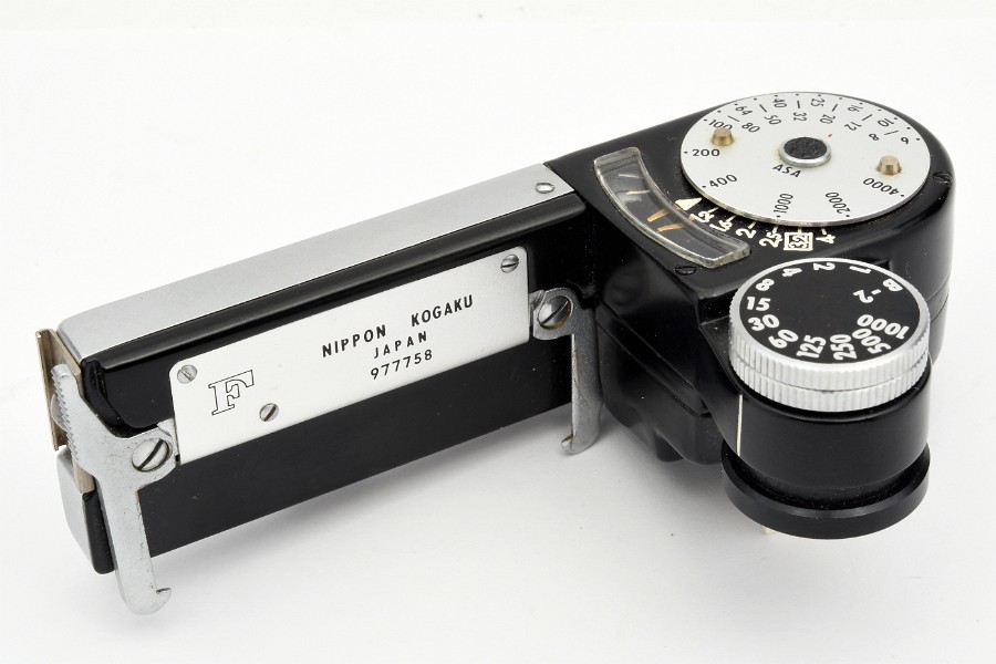 Copyright &copy; Richard de Stoutz 2023.