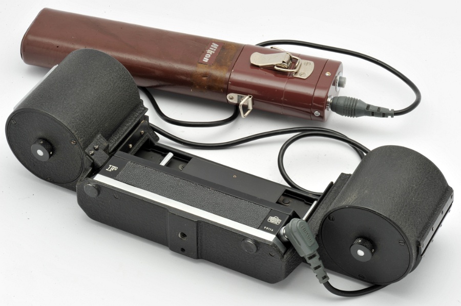 Copyright &copy; Richard de Stoutz 2011.