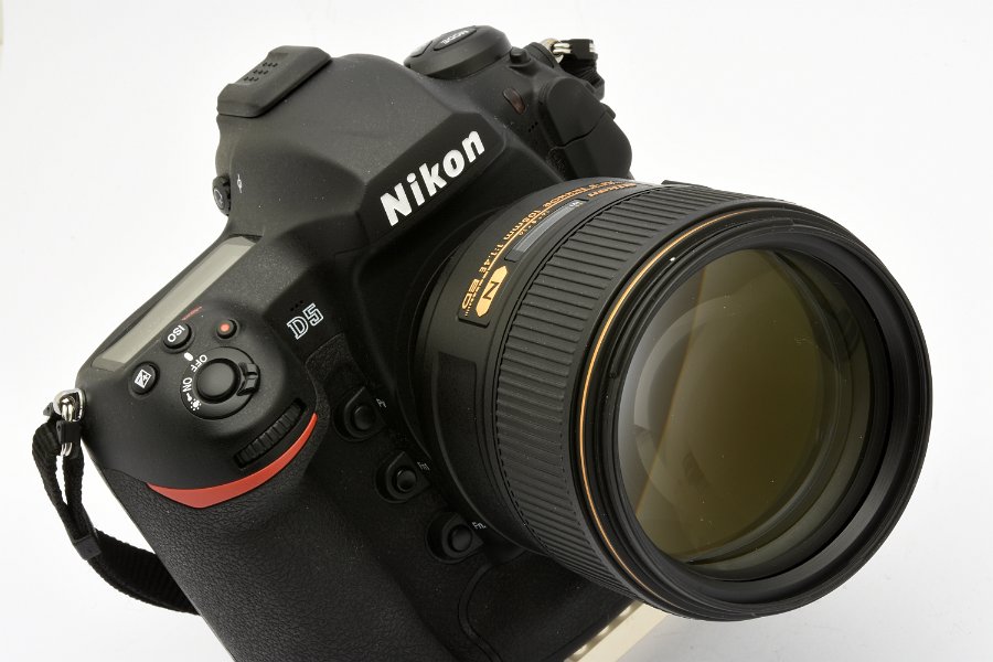 Nikon AF-S NIKKOR 105mm 1:1.4E ED 2000388