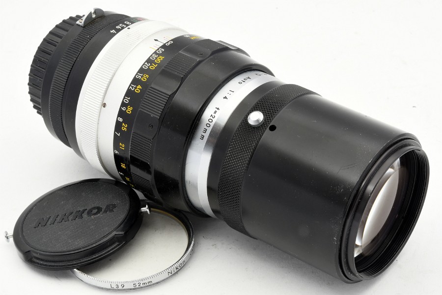 Copyright &copy; Richard de Stoutz 2021.