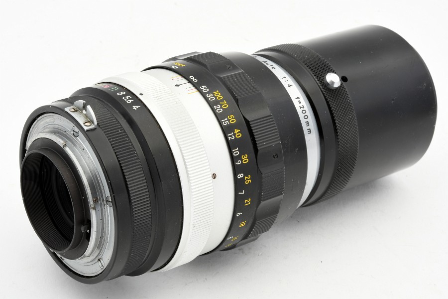 Copyright &copy; Richard de Stoutz 2021.