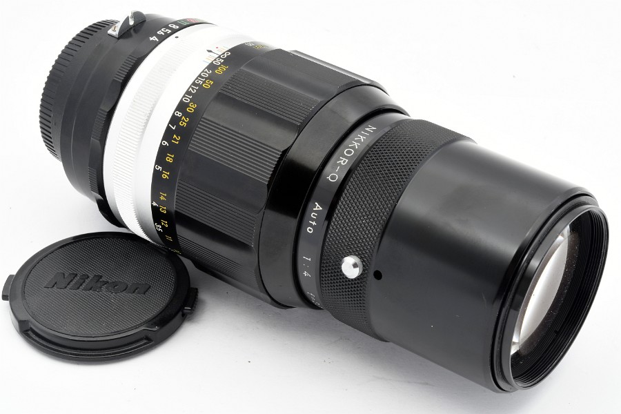 Copyright &copy; Richard de Stoutz 2021.