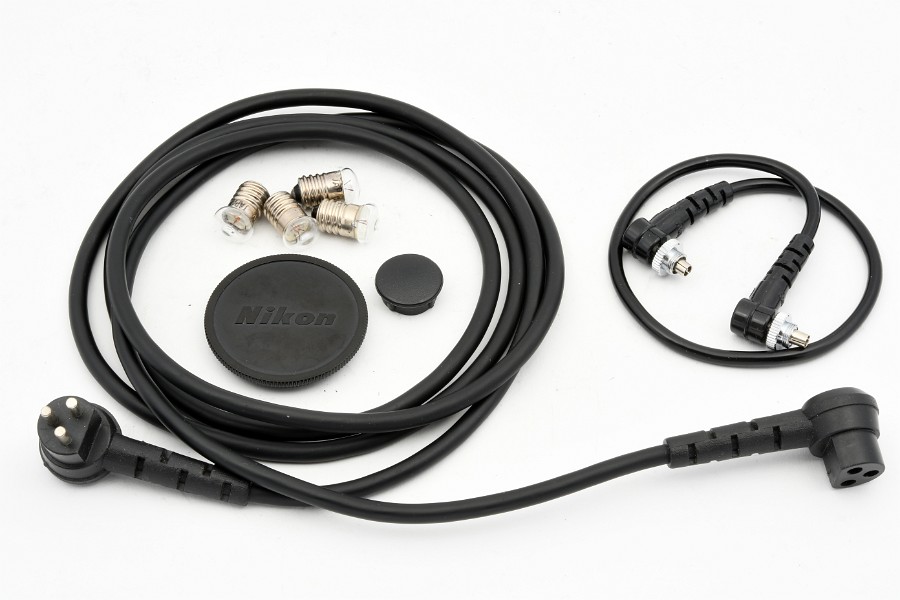 Copyright &copy; Richard de Stoutz 2021.