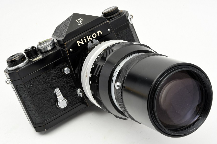 Copyright &copy; Richard de Stoutz 2023.