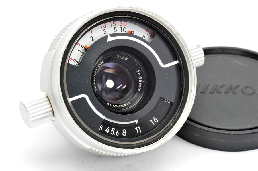 Copyright © Richard de Stoutz 2010.