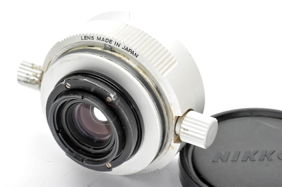 Copyright © Richard de Stoutz 2010.