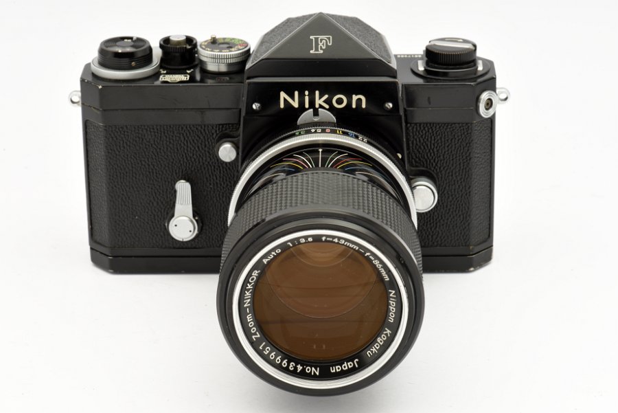 Copyright &copy; Richard de Stoutz 2014.