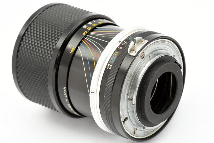 Copyright &copy; Richard de Stoutz 2014.