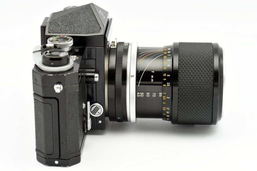 Copyright &copy; Richard de Stoutz 2014.