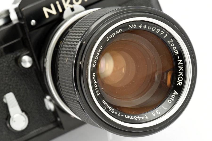 Copyright &copy; Richard de Stoutz 2014.